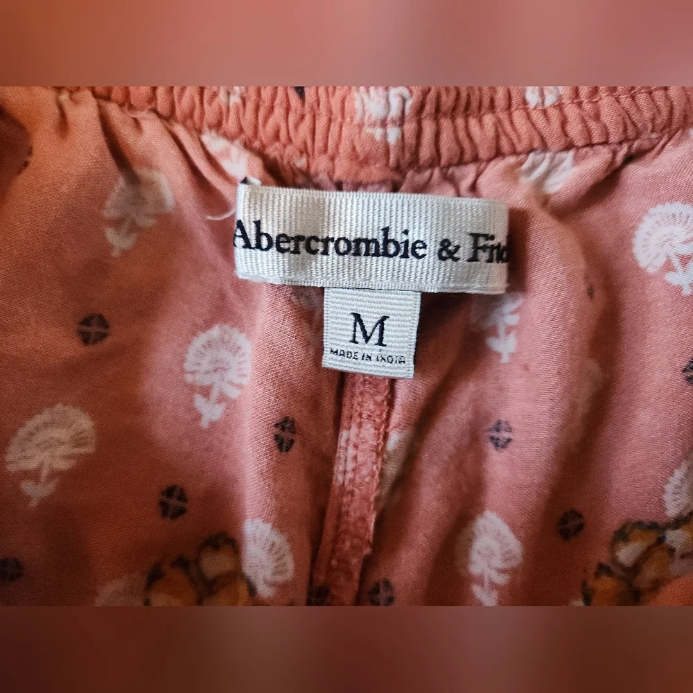 Abercrombie And Fitch Pull On Bohemian‎ Festival Hippie Print Shorts Medium